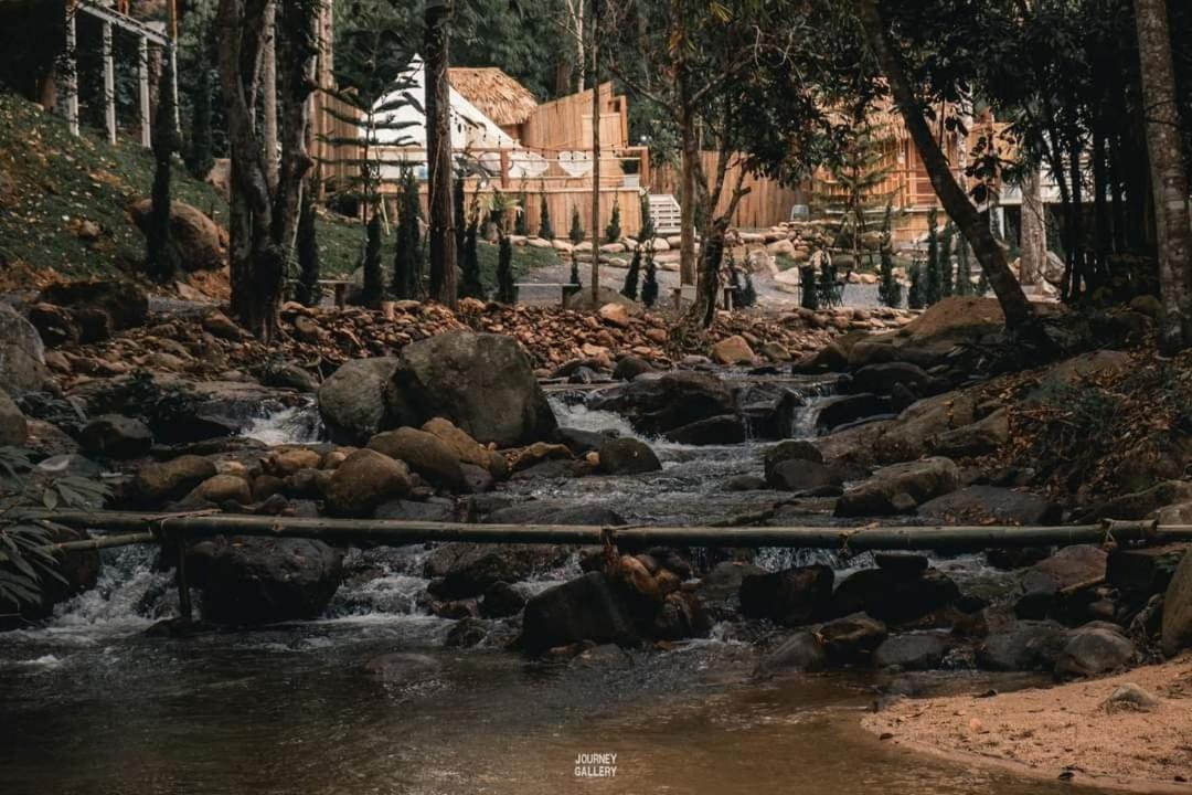 เดอะริเวอร์ แม่กำปอง The River Maekampong Chiang Mai Ban Pok Nai Bagian luar foto